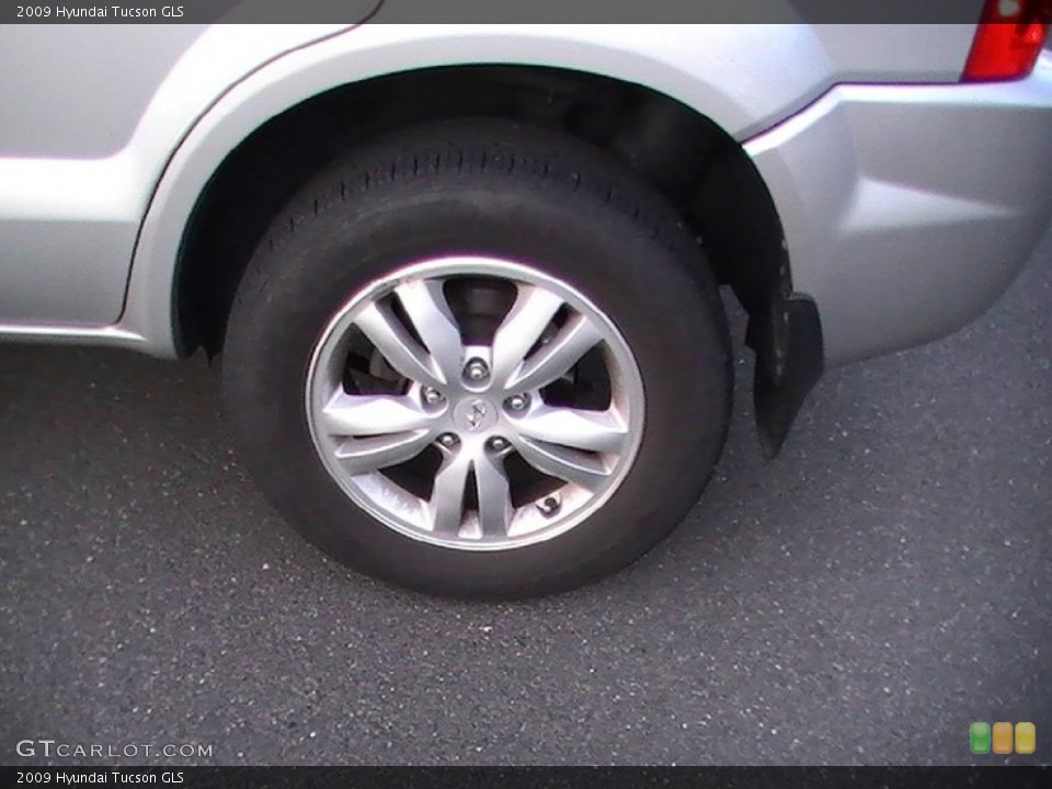 2009 Hyundai Tucson GLS Wheel and Tire Photo #59041642