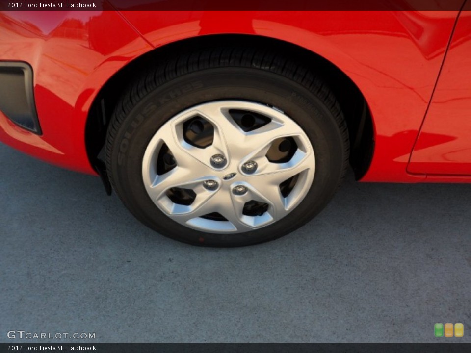 2012 Ford Fiesta SE Hatchback Wheel and Tire Photo #59052008
