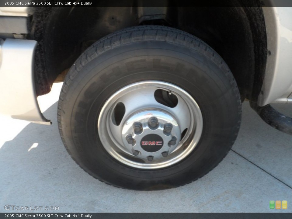 2005 GMC Sierra 3500 SLT Crew Cab 4x4 Dually Wheel and Tire Photo #59107739