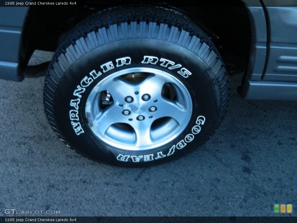 1998 Jeep Grand Cherokee Laredo 4x4 Wheel and Tire Photo #59258373