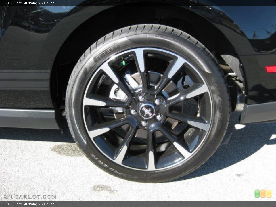 2012 Ford Mustang V6 Coupe Wheel and Tire Photo #59269209