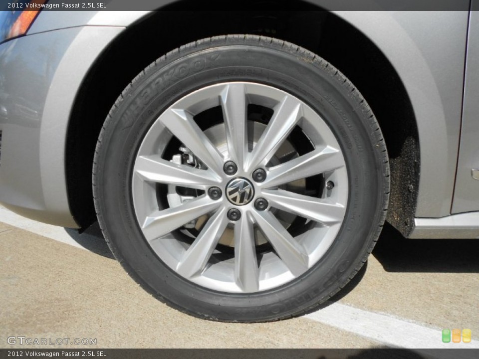 2012 Volkswagen Passat 2.5L SEL Wheel and Tire Photo #59273460