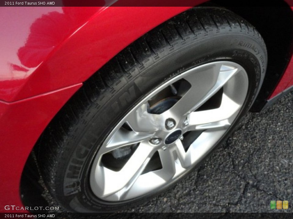 2011 Ford Taurus SHO AWD Wheel and Tire Photo #59339041