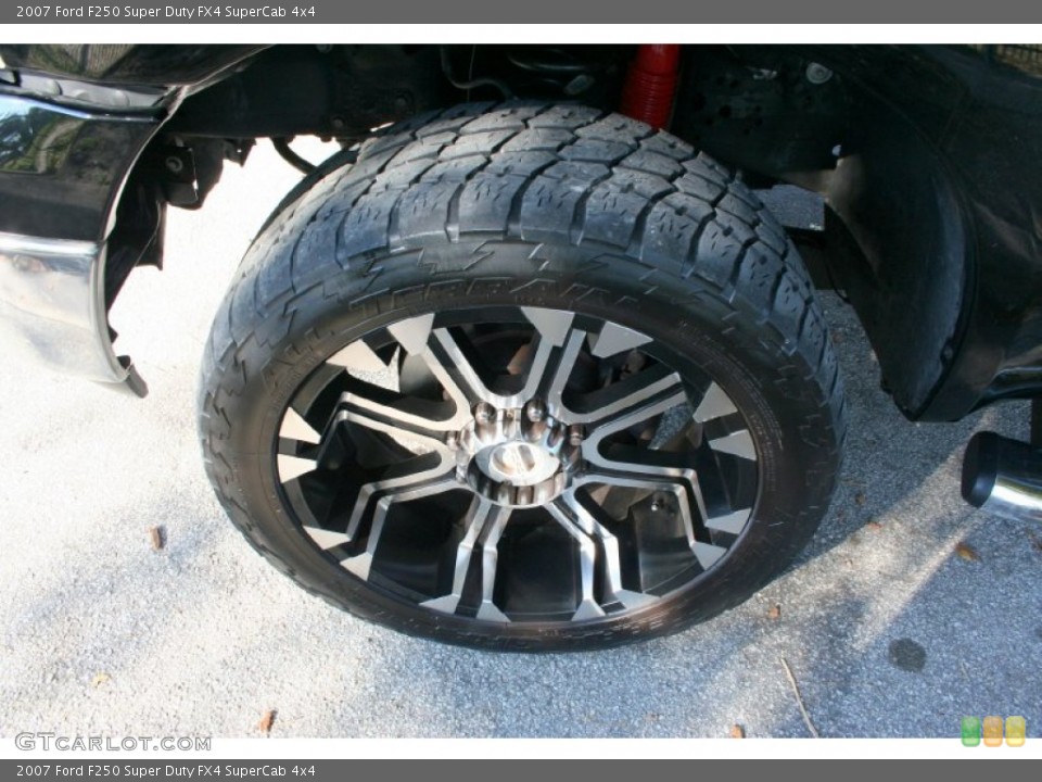 2007 Ford F250 Super Duty Custom Wheel and Tire Photo #59343205