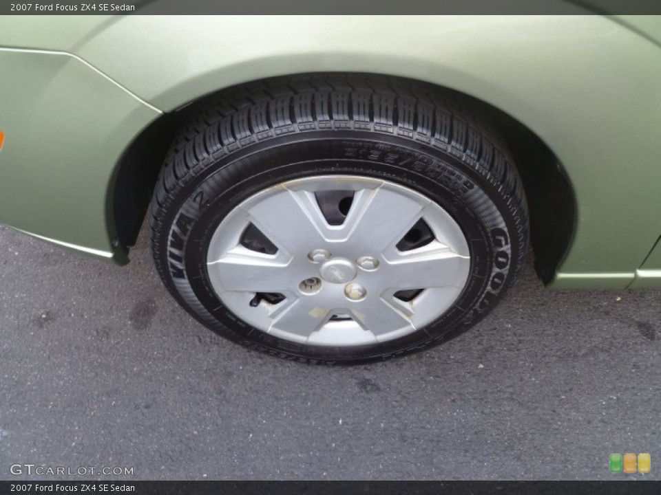 2007 Ford Focus ZX4 SE Sedan Wheel and Tire Photo #59452655