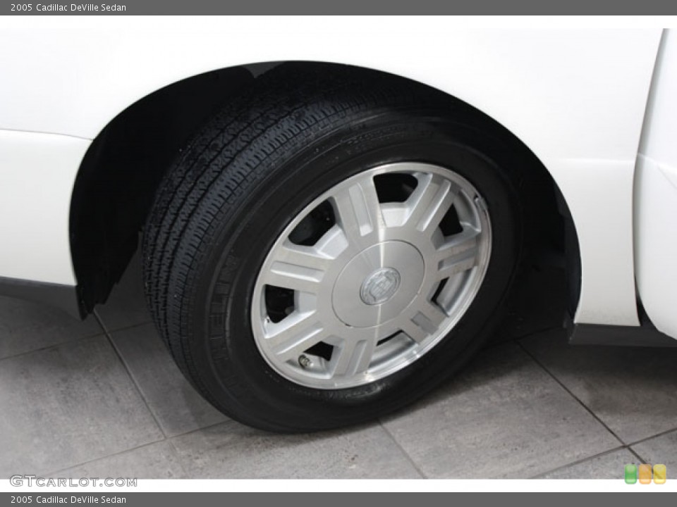 2005 Cadillac DeVille Sedan Wheel and Tire Photo #59552791