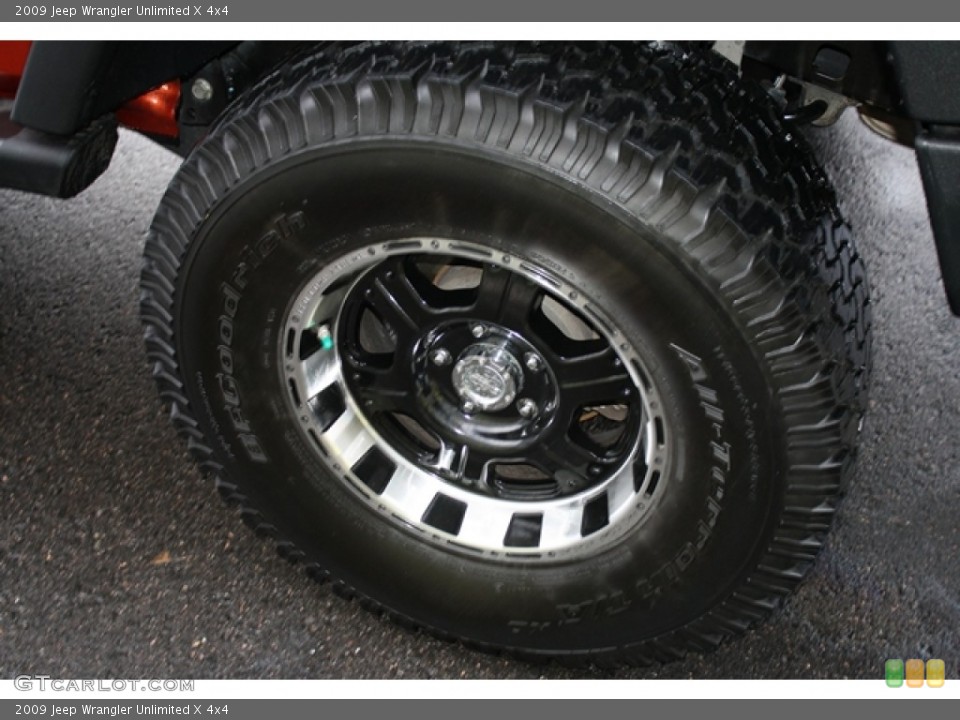 2009 Jeep Wrangler Unlimited Custom Wheel and Tire Photo #59609952