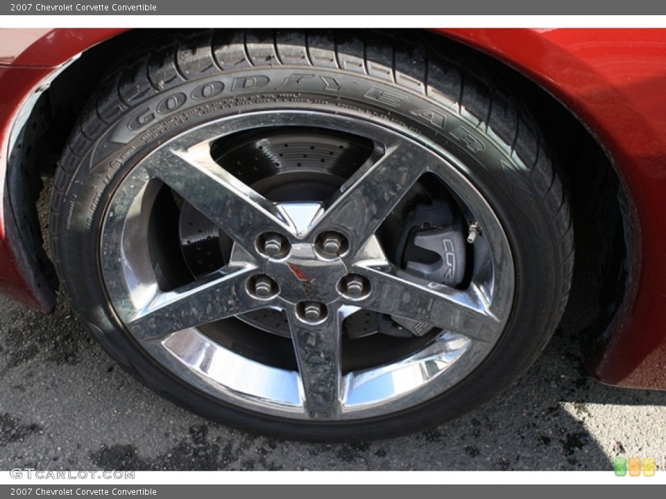 2007 Chevrolet Corvette Convertible Wheel and Tire Photo #59611329