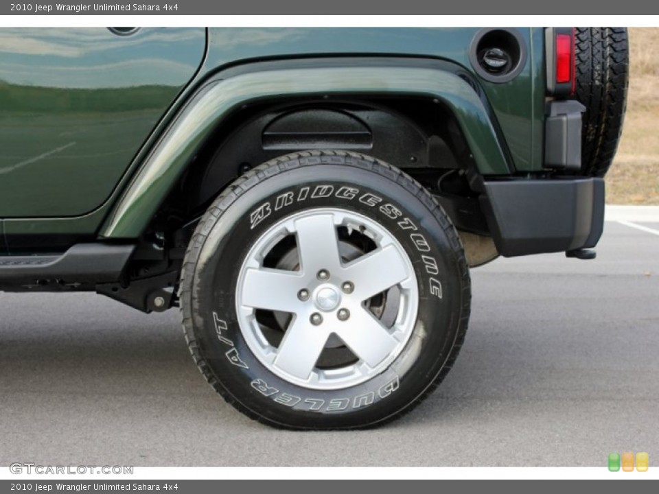 2010 Jeep Wrangler Unlimited Sahara 4x4 Wheel and Tire Photo #59623845