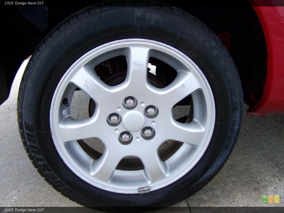 2005 Dodge Neon SXT Wheel and Tire Photo #59625453