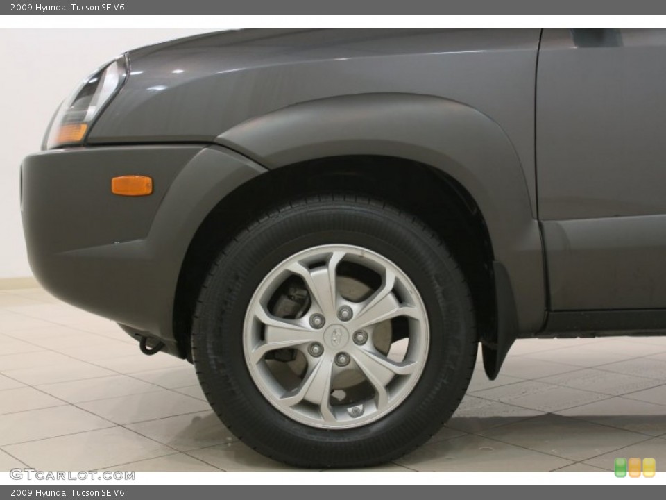 2009 Hyundai Tucson SE V6 Wheel and Tire Photo #59631433