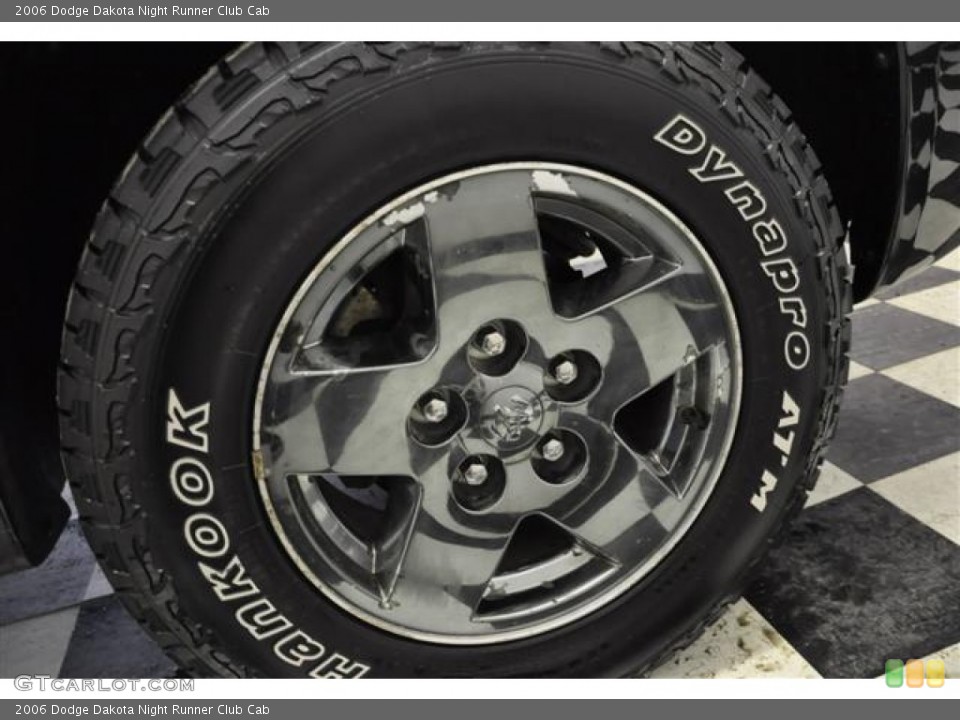 2006 Dodge Dakota Night Runner Club Cab Wheel and Tire Photo #59650343
