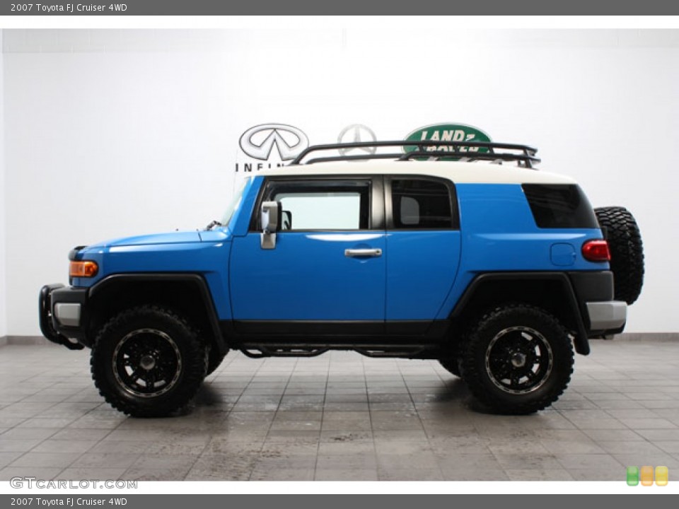 2007 Toyota FJ Cruiser Custom Wheel and Tire Photo #59656334