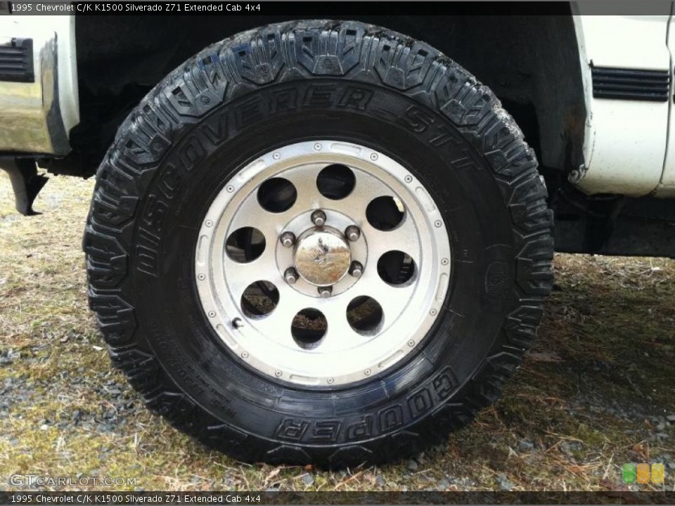 1995 Chevrolet C/K Custom Wheel and Tire Photo #59671721