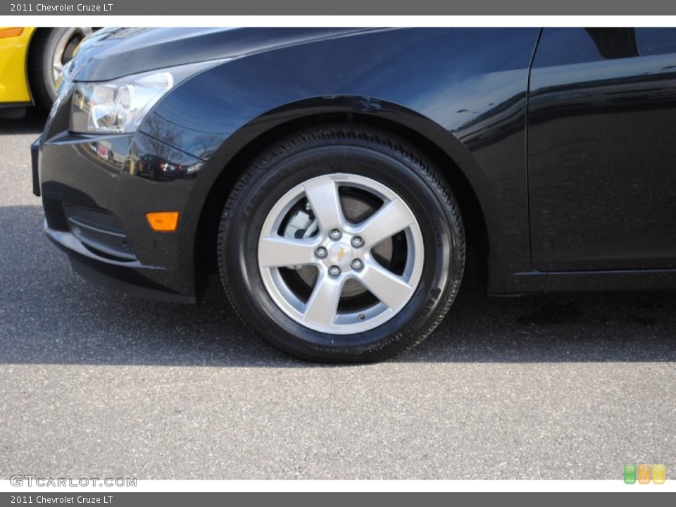 2011 Chevrolet Cruze LT Wheel and Tire Photo #59704773