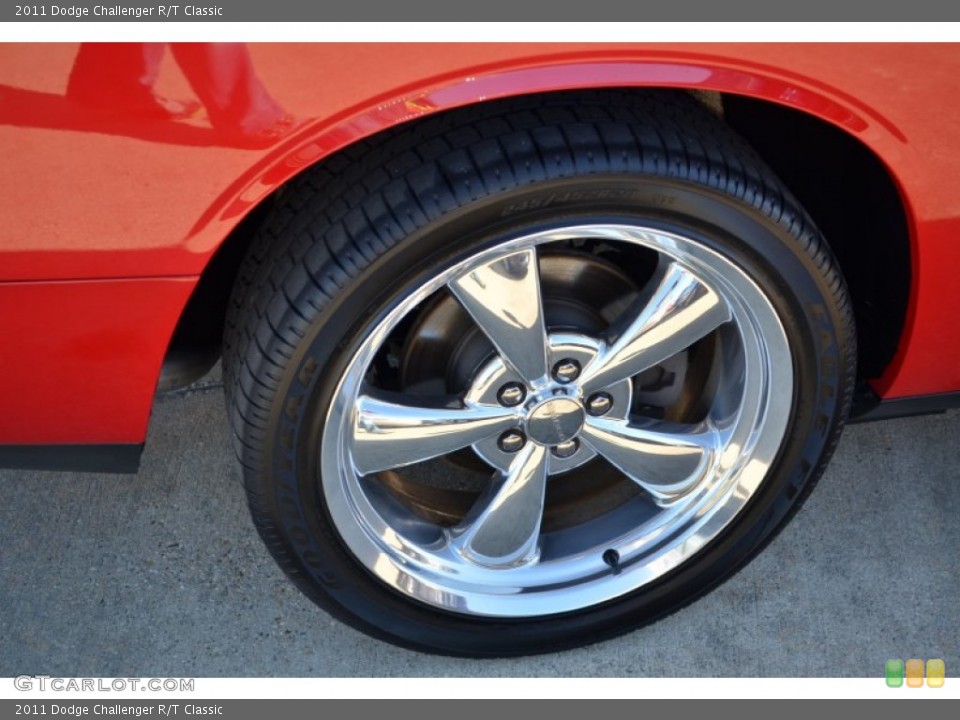2011 Dodge Challenger R/T Classic Wheel and Tire Photo #59734350