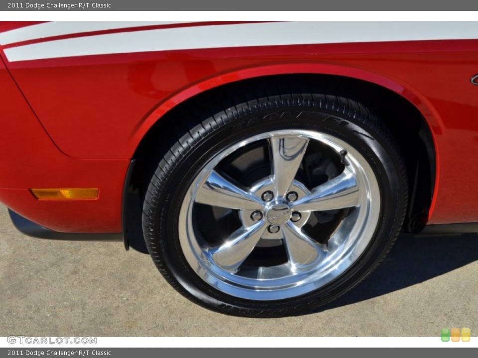 2011 Dodge Challenger R/T Classic Wheel and Tire Photo #59734380