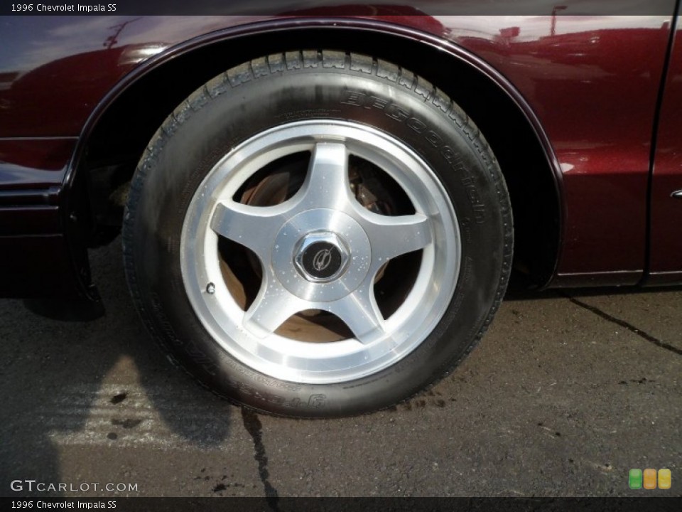 1996 Chevrolet Impala SS Wheel and Tire Photo #59740082