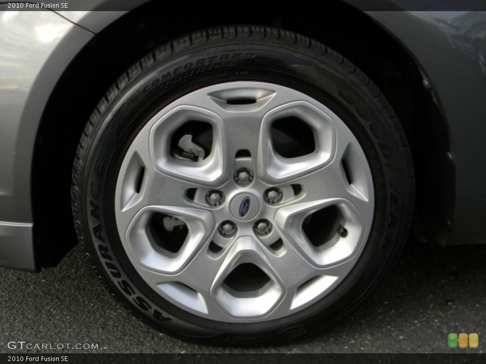 2010 Ford Fusion SE Wheel and Tire Photo #59767190