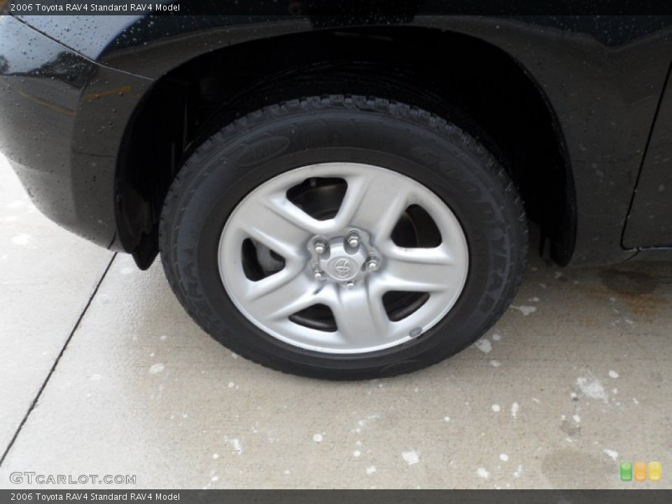 2006 Toyota RAV4  Wheel and Tire Photo #59769598