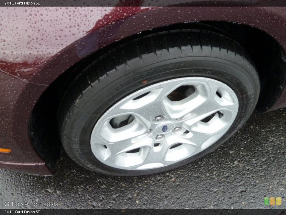 2011 Ford Fusion SE Wheel and Tire Photo #59786957