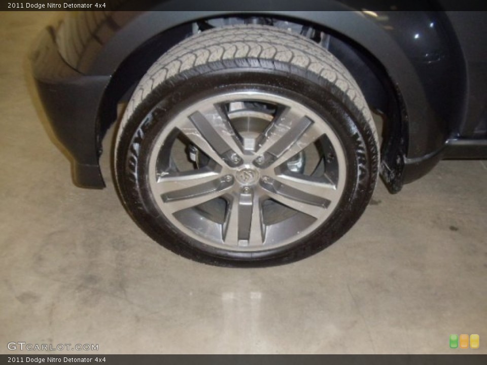 2011 Dodge Nitro Detonator 4x4 Wheel and Tire Photo #59818136