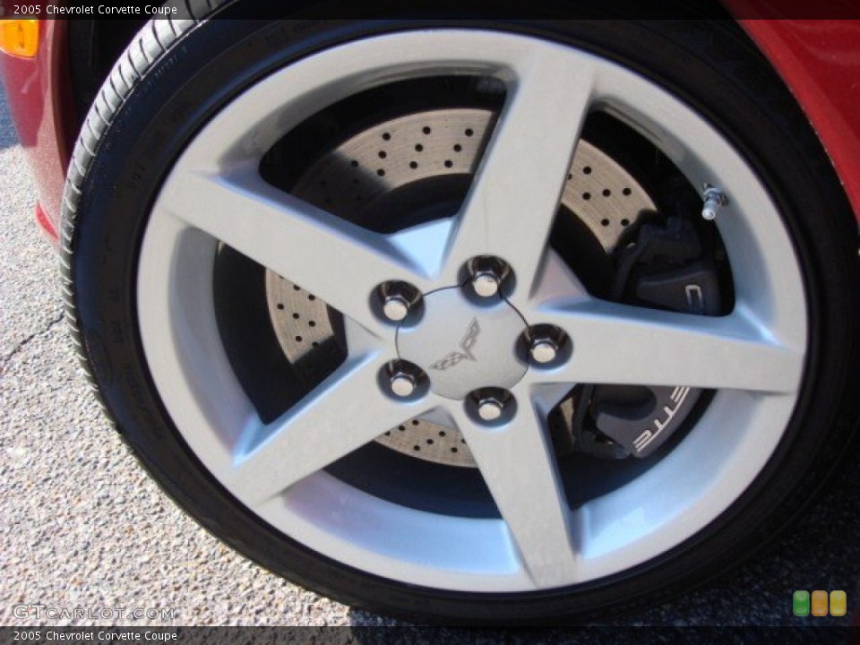 2005 Chevrolet Corvette Coupe Wheel and Tire Photo #59914544