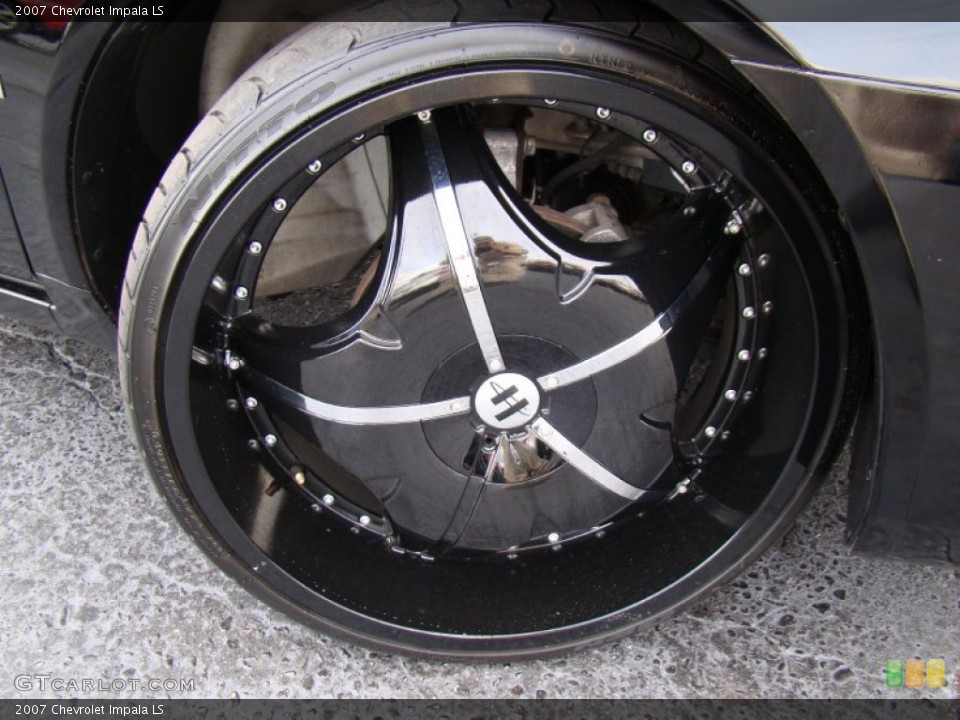 2007 Chevrolet Impala Custom Wheel and Tire Photo #59915042