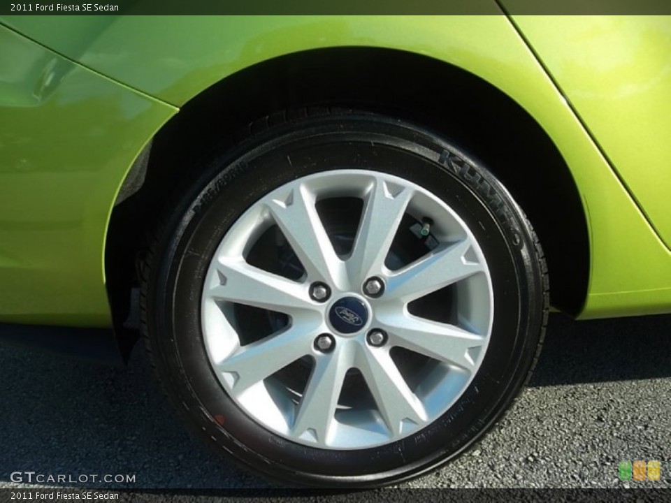 2011 Ford Fiesta SE Sedan Wheel and Tire Photo #59987169