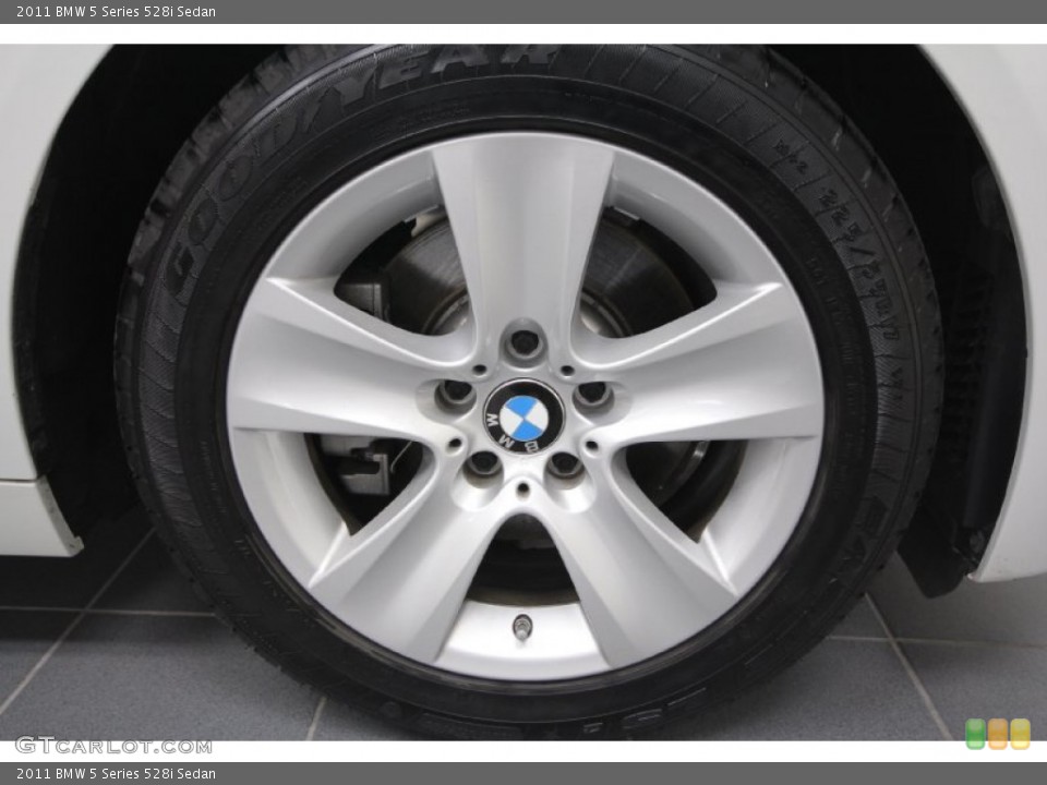 2011 BMW 5 Series 528i Sedan Wheel and Tire Photo #60003305