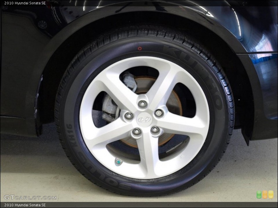 2010 Hyundai Sonata SE Wheel and Tire Photo #60046726