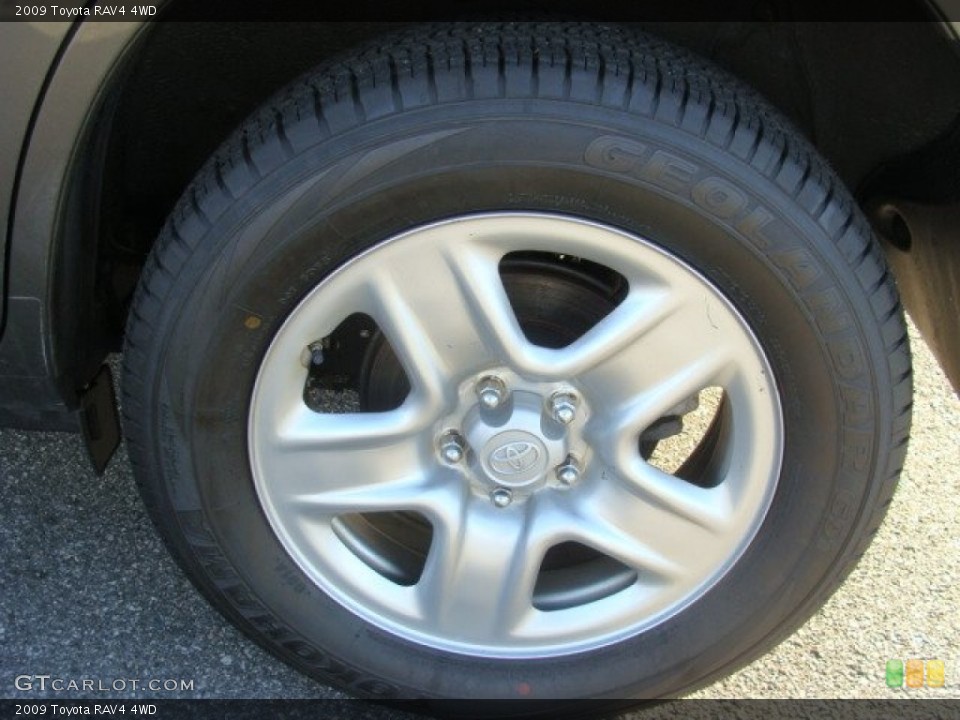 2009 Toyota RAV4 4WD Wheel and Tire Photo #60129804