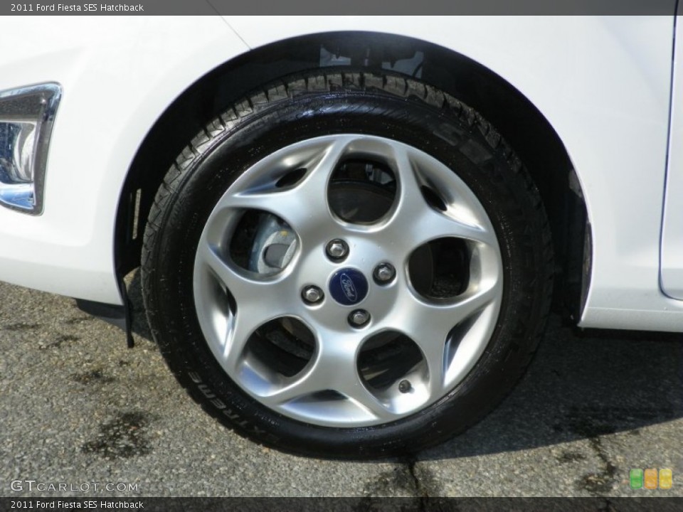 2011 Ford Fiesta SES Hatchback Wheel and Tire Photo #60146883