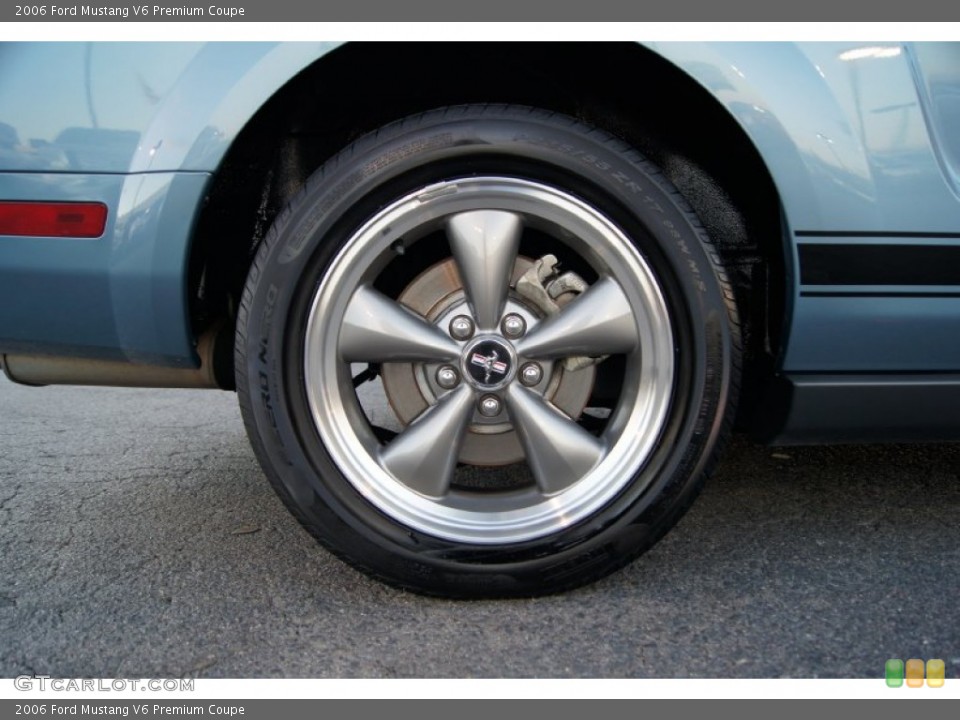 2006 Ford Mustang V6 Premium Coupe Wheel and Tire Photo #60150626