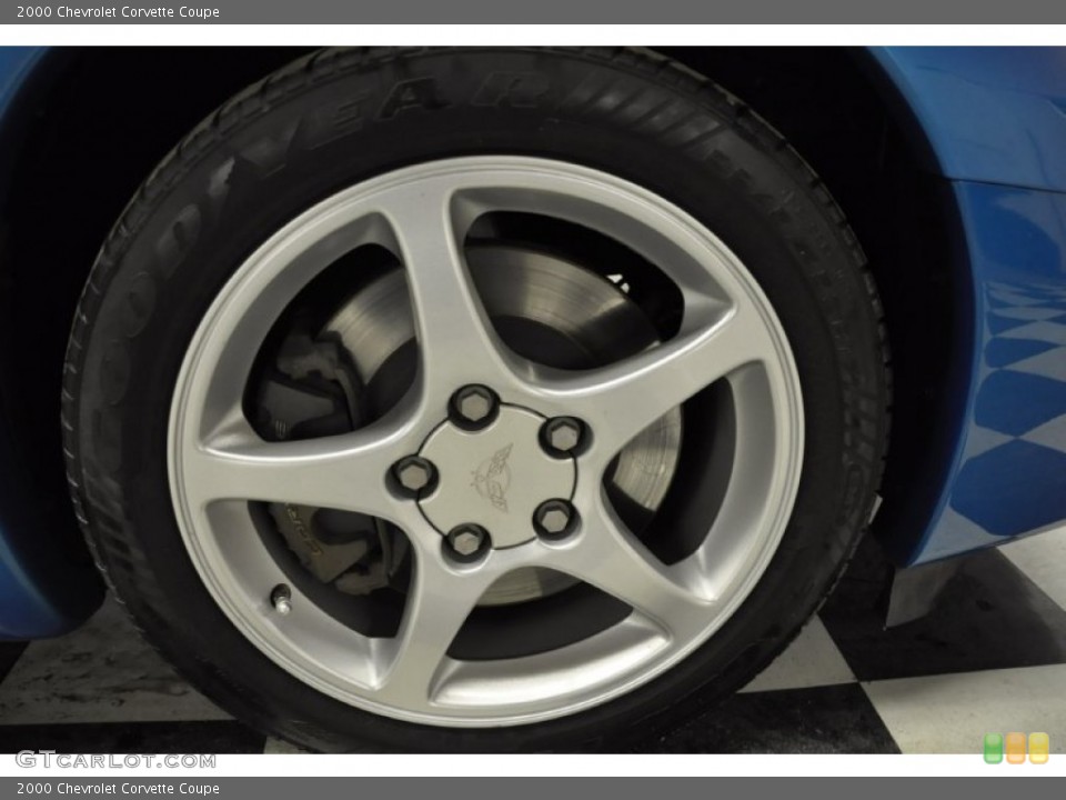 2000 Chevrolet Corvette Coupe Wheel and Tire Photo #60195587