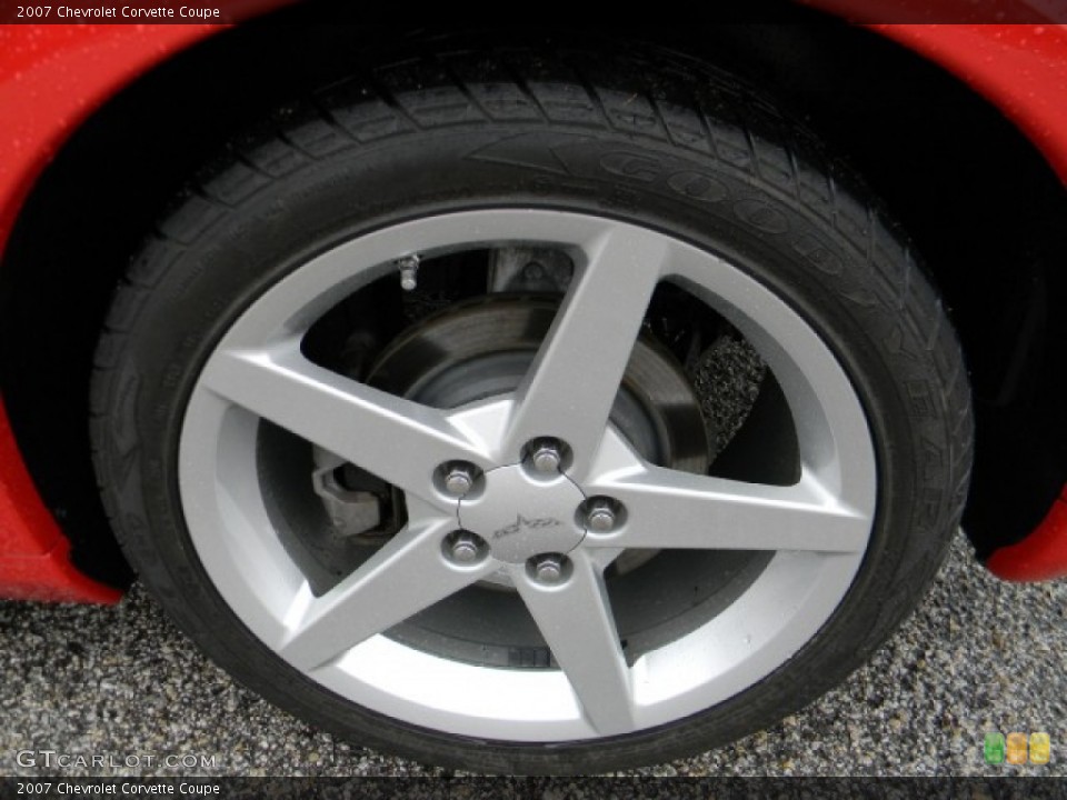 2007 Chevrolet Corvette Coupe Wheel and Tire Photo #60222196