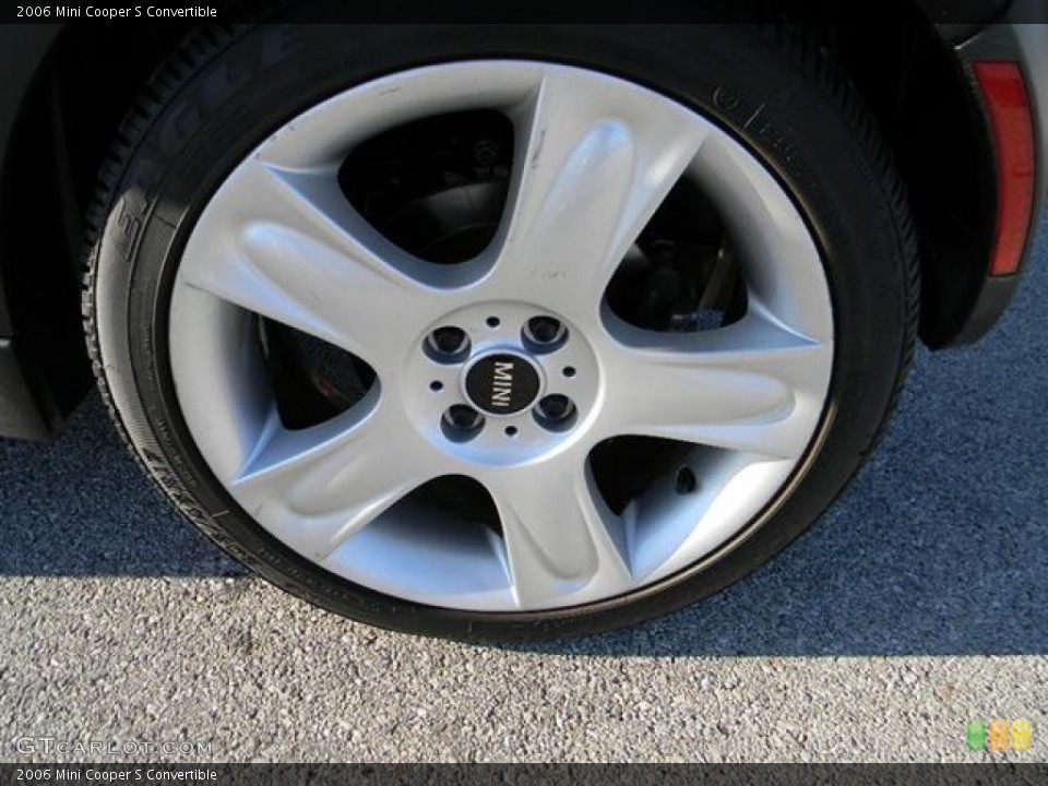 2006 Mini Cooper S Convertible Wheel and Tire Photo #60261593
