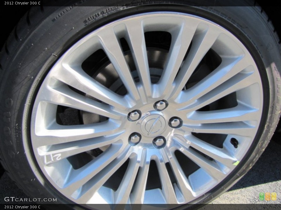 2012 Chrysler 300 C Wheel and Tire Photo #60331118