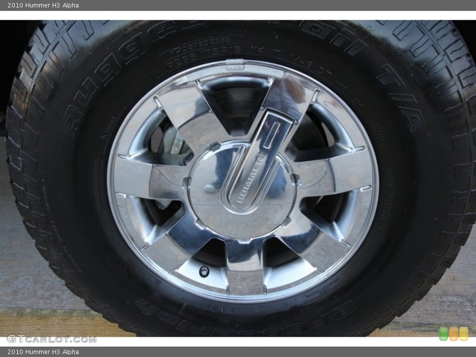 2010 Hummer H3 Alpha Wheel and Tire Photo #60351347