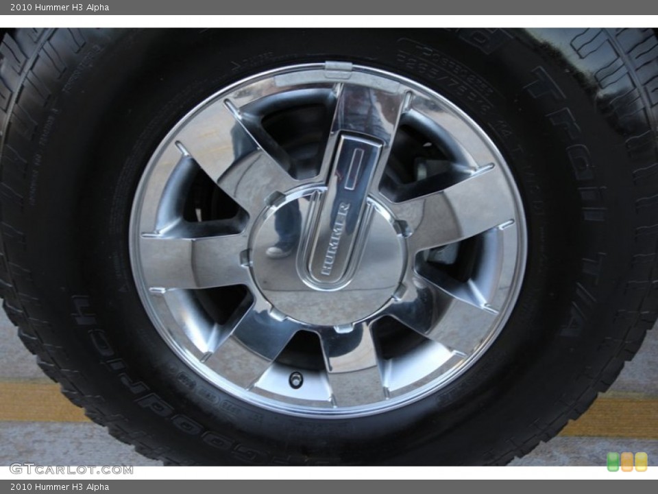 2010 Hummer H3 Alpha Wheel and Tire Photo #60351365