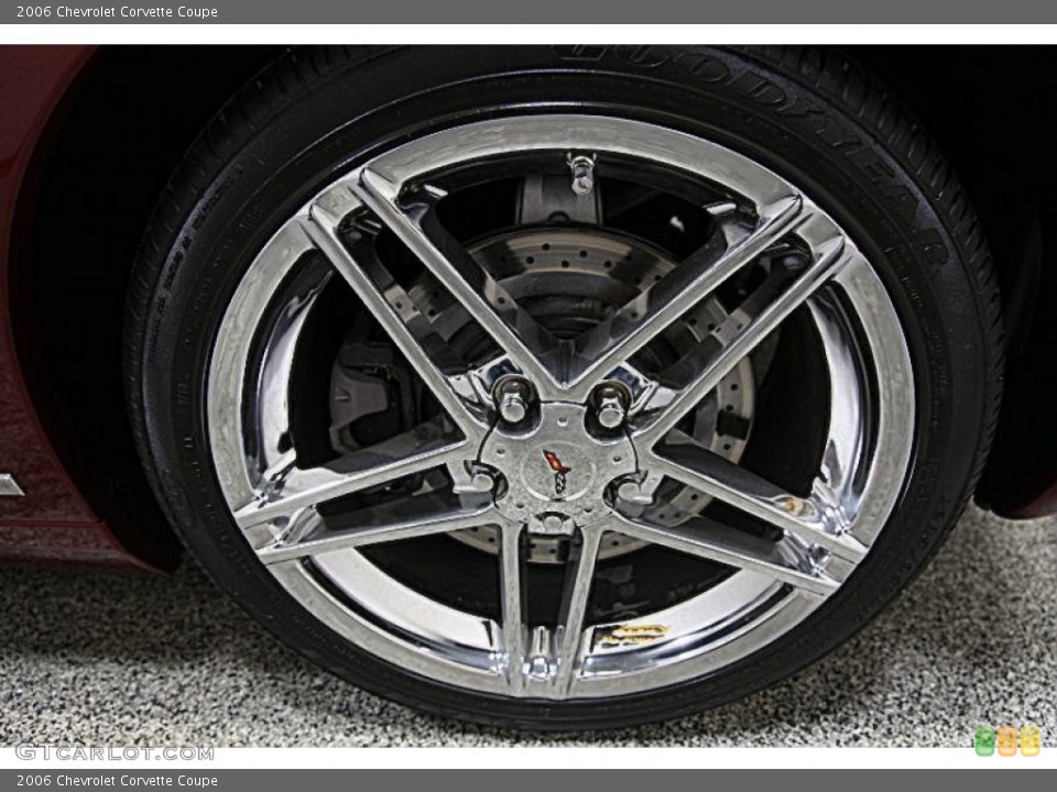 2006 Chevrolet Corvette Coupe Wheel and Tire Photo #60587653
