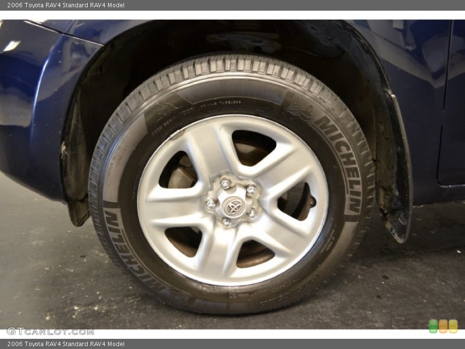 2006 Toyota RAV4  Wheel and Tire Photo #60616018