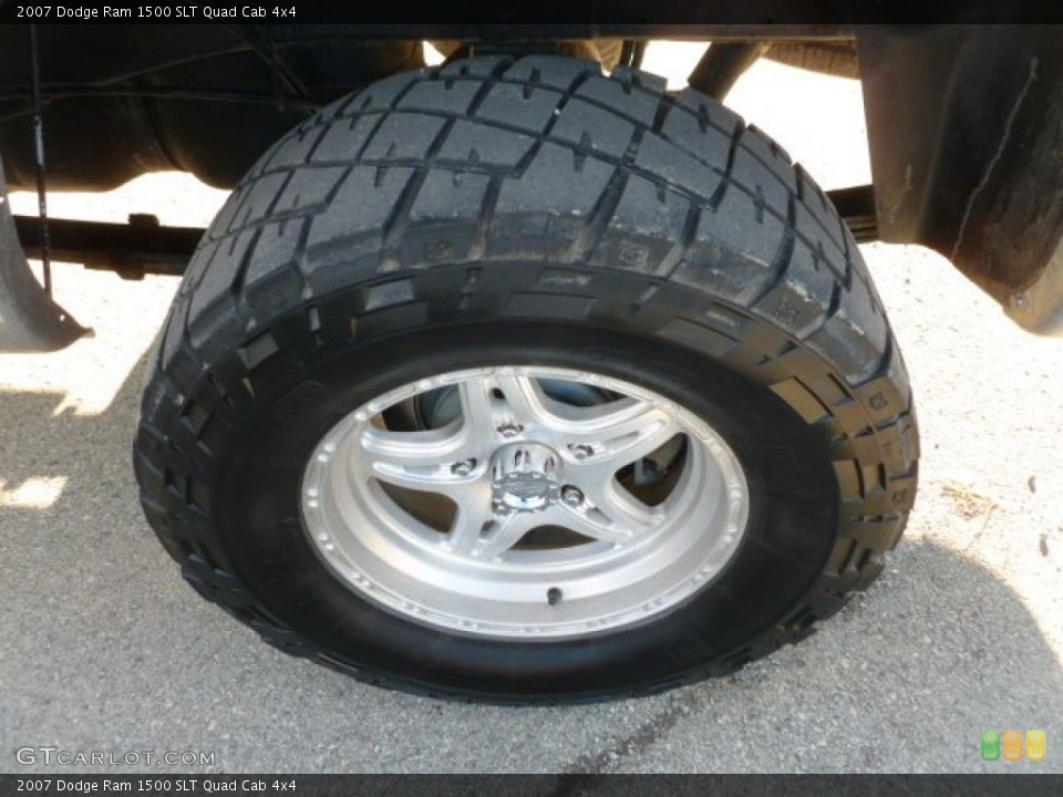 2007 Dodge Ram 1500 SLT Quad Cab 4x4 Wheel and Tire Photo #60623963