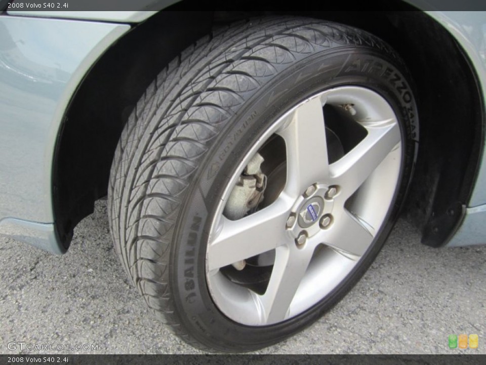 2008 Volvo S40 Wheels and Tires