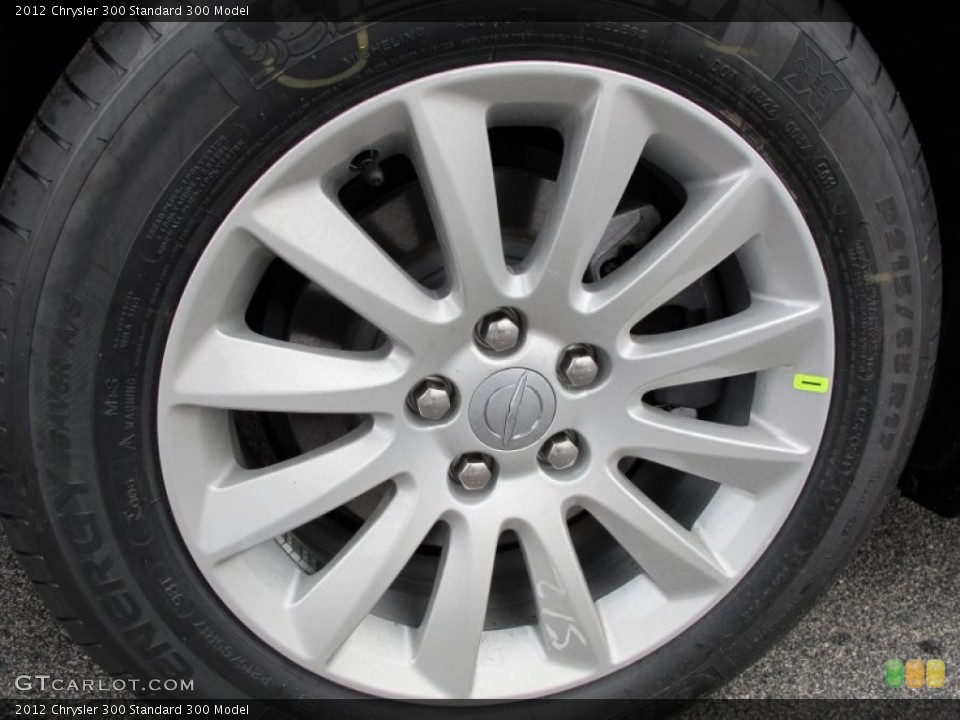 2012 Chrysler 300  Wheel and Tire Photo #60668459