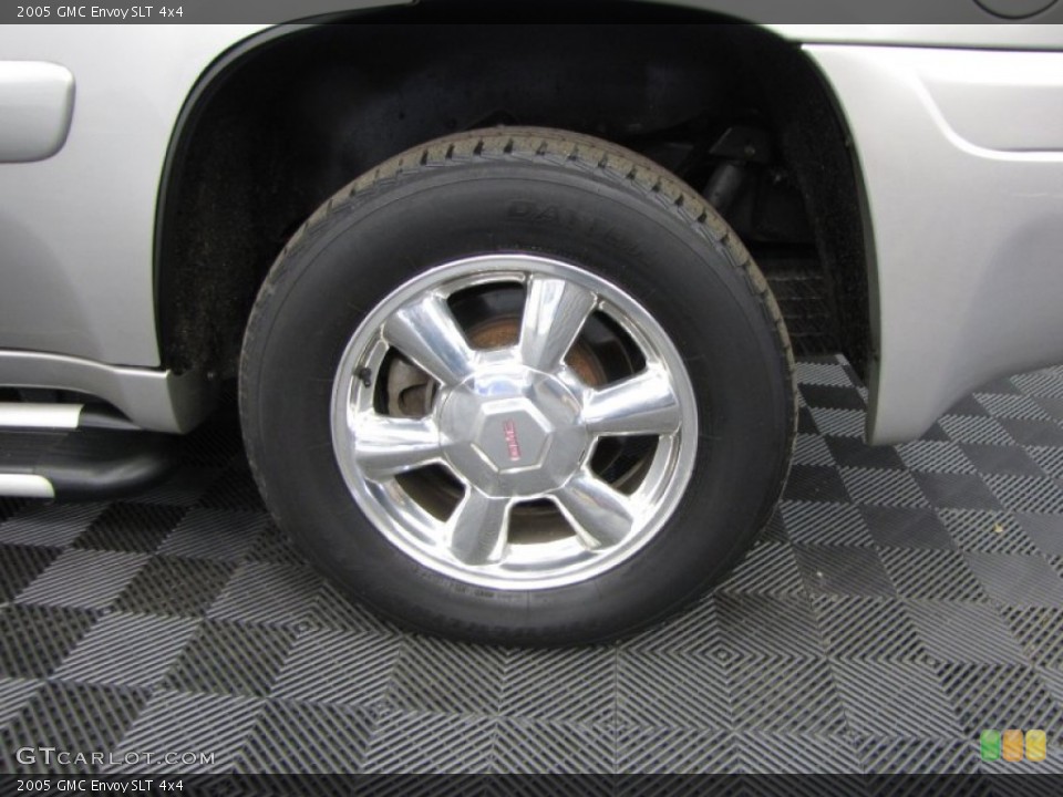 2005 GMC Envoy SLT 4x4 Wheel and Tire Photo #60708877