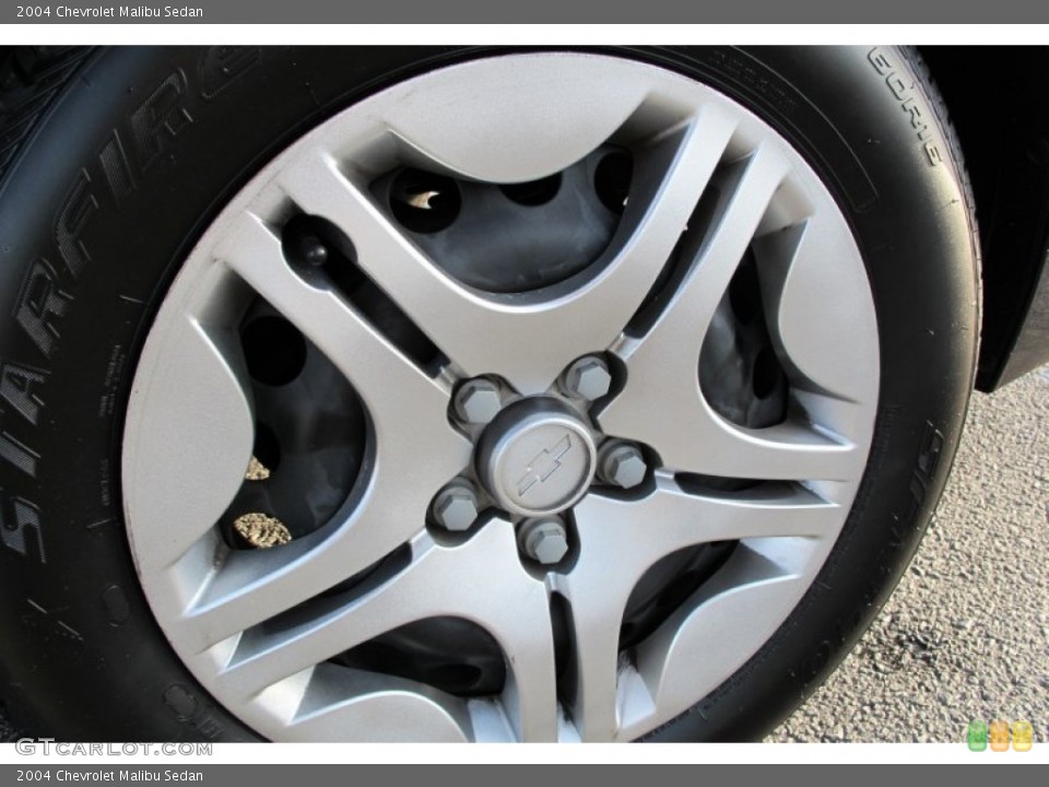 2004 Chevrolet Malibu Sedan Wheel and Tire Photo #60737447