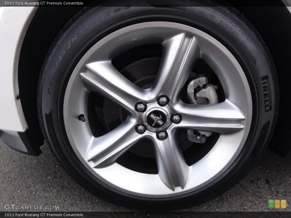 2011 Ford Mustang GT Premium Convertible Wheel and Tire Photo #60747317
