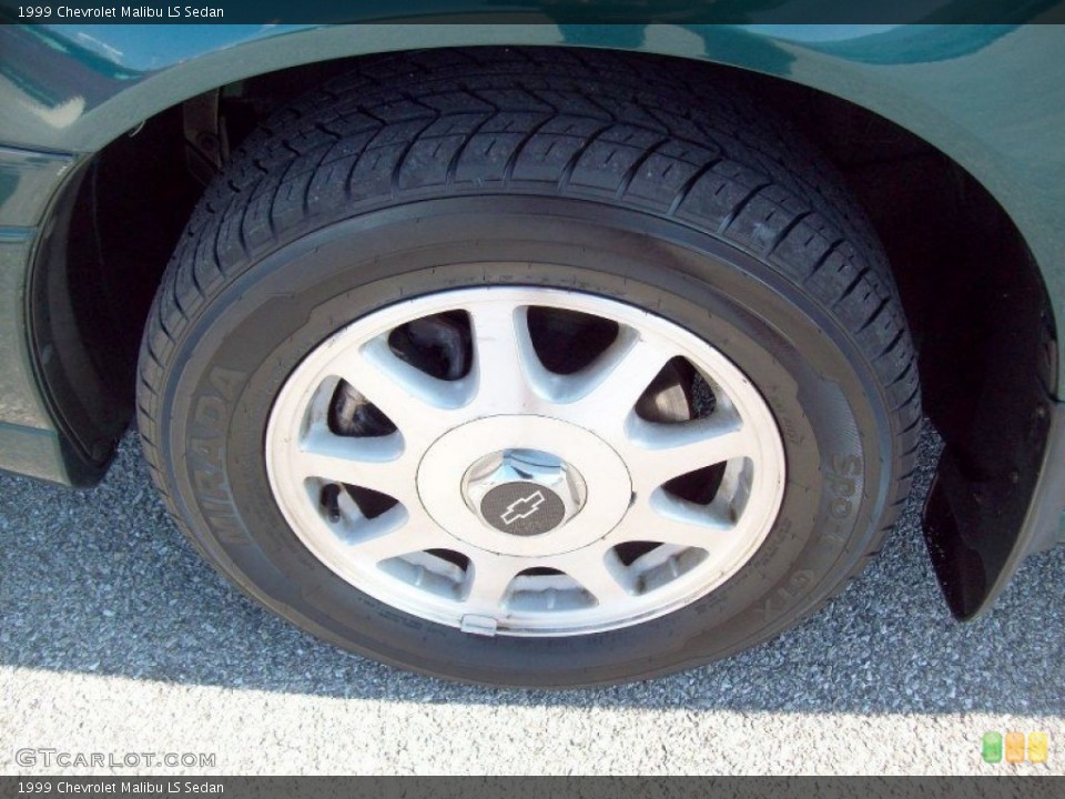 1999 Chevrolet Malibu Wheels and Tires