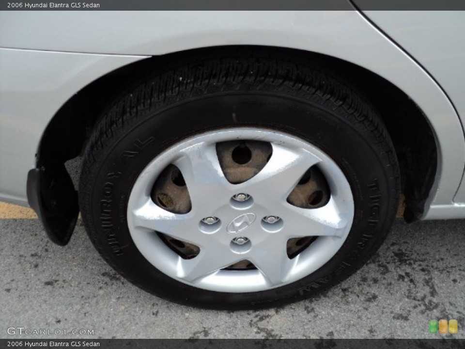 2006 Hyundai Elantra GLS Sedan Wheel and Tire Photo #60796415